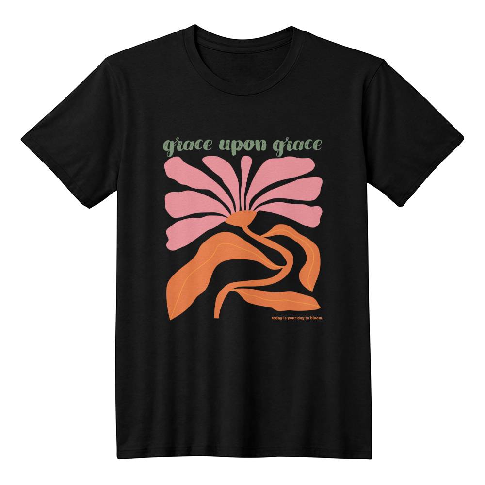 Black tshirt for men and women