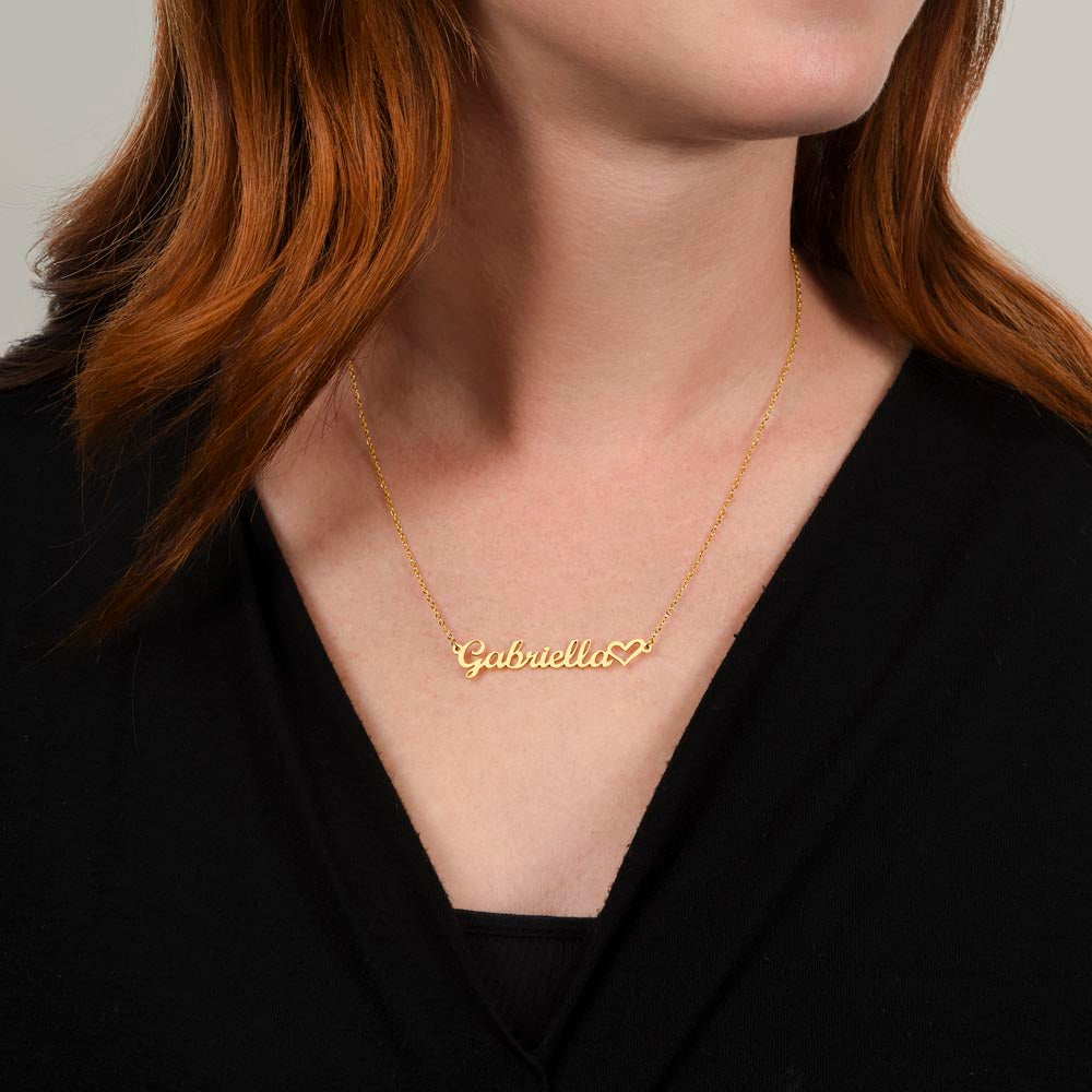 Christian name necklace with heart, customizable with 10 characters or less
