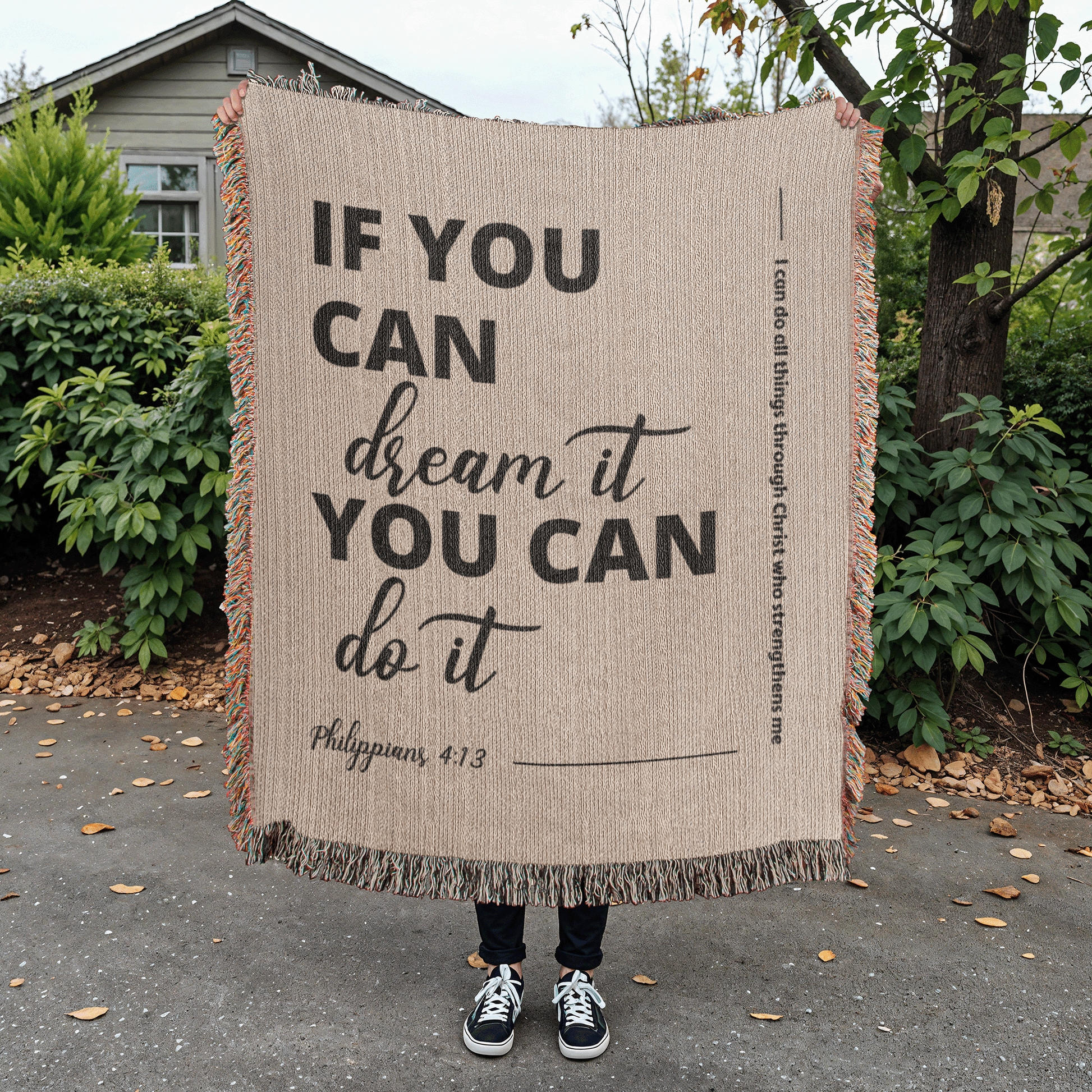 Beige 100% cotton yarn woven blanket with 'If you can dream it, you can do it' message and Philippians 4:13 verse. Inspiring and modern Christian decor.

